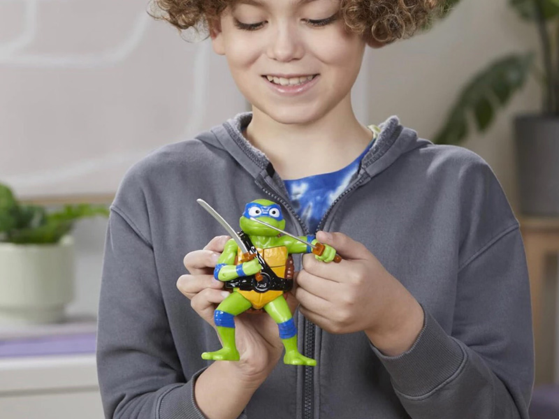 Bop It! Teenage Mutant Ninja Turtles Leonardo Edition Game