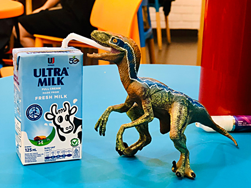 Mainan Edukasi Dinosaurus Velociraptor Figure Dino JURASIC PARK RAPTOR BLUE